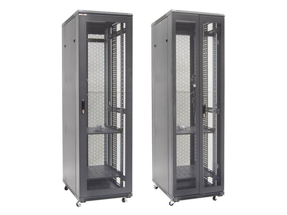 DYNAMIX RSME42610 42RU Server Cabinet